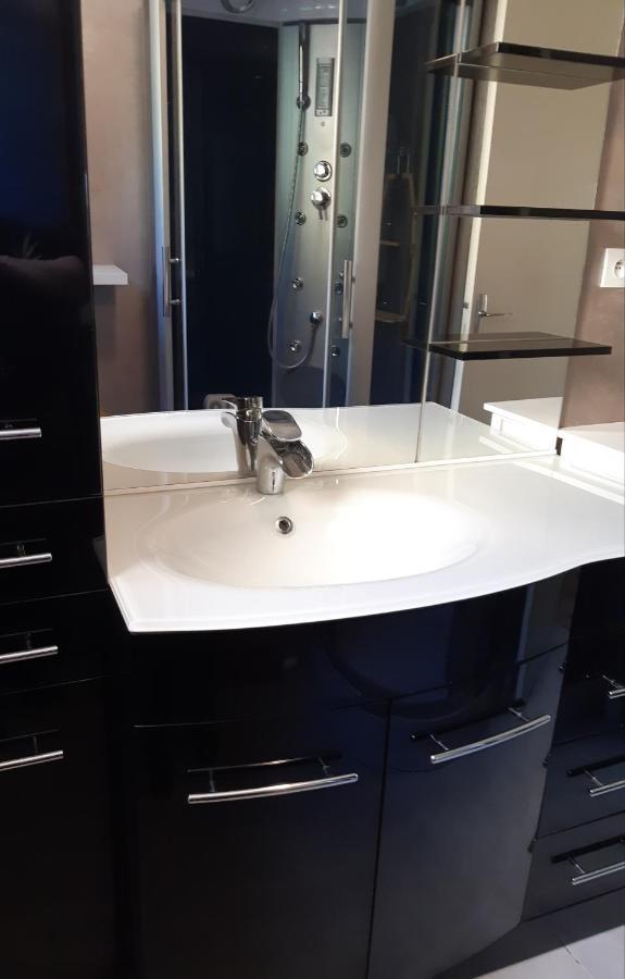 70 M2 Maison Moderne 3 Etoiles Saint-Pierre-la-Mer  Exteriör bild